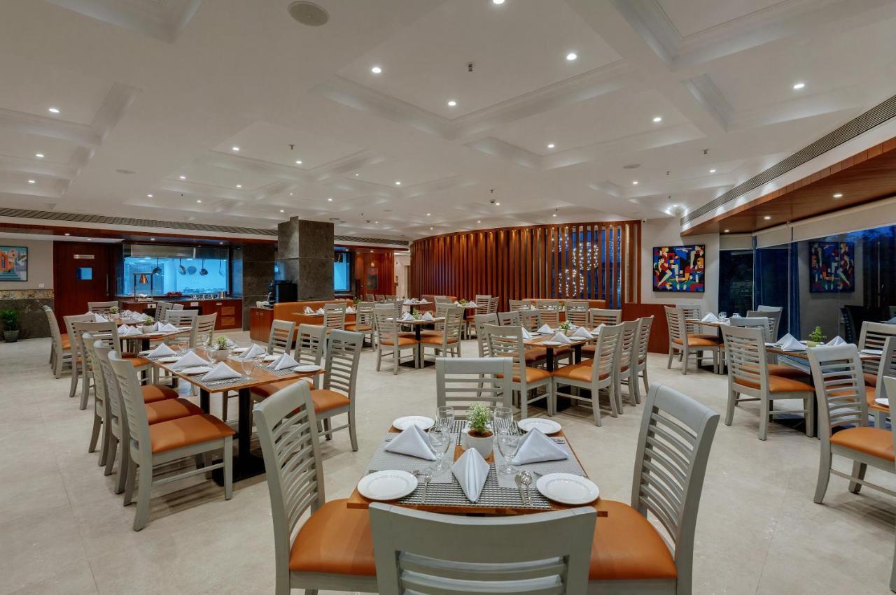 The Fern Residency Turbhe Hotel Нави Мумбай Екстериор снимка