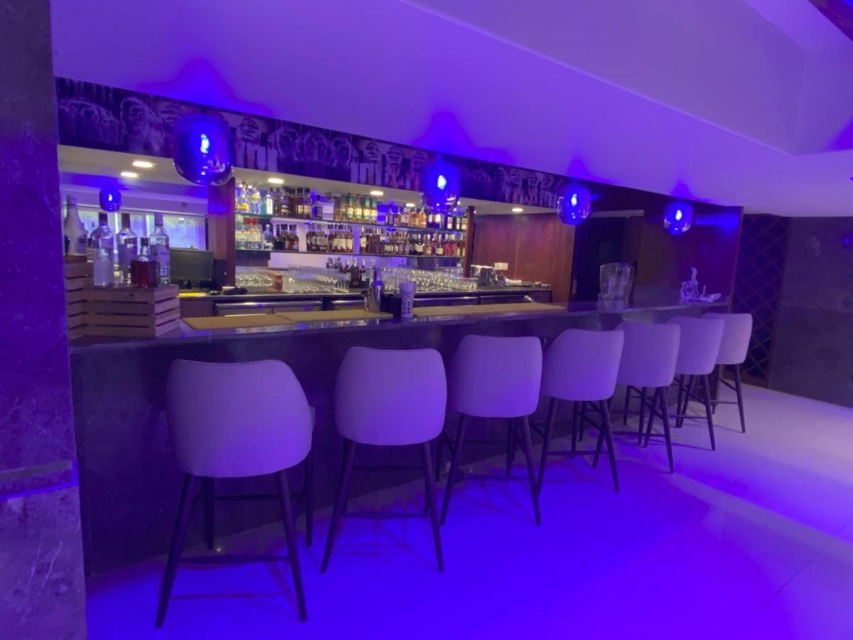 The Fern Residency Turbhe Hotel Нави Мумбай Екстериор снимка